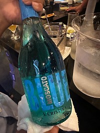 青シャン